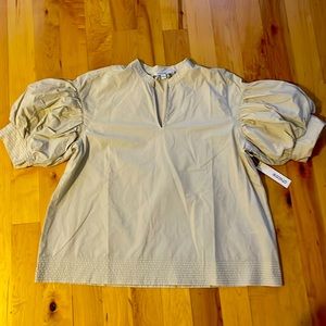 Chico’s Poplin Pleat Drop Sleeve Blouse.  Size 1.5/ 10